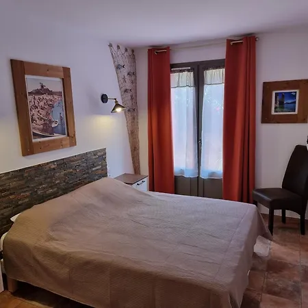 Superbe T3 Classe 5 Etoiles, Quartier Des Peintres, Calme, Patio Prive, Clim, Wifi Et Parking Prive קוליור