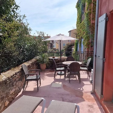 Superbe T3 Classe 5 Etoiles, Quartier Des Peintres, Calme, Patio Prive, Clim, Wifi Et Parking Prive Apartament